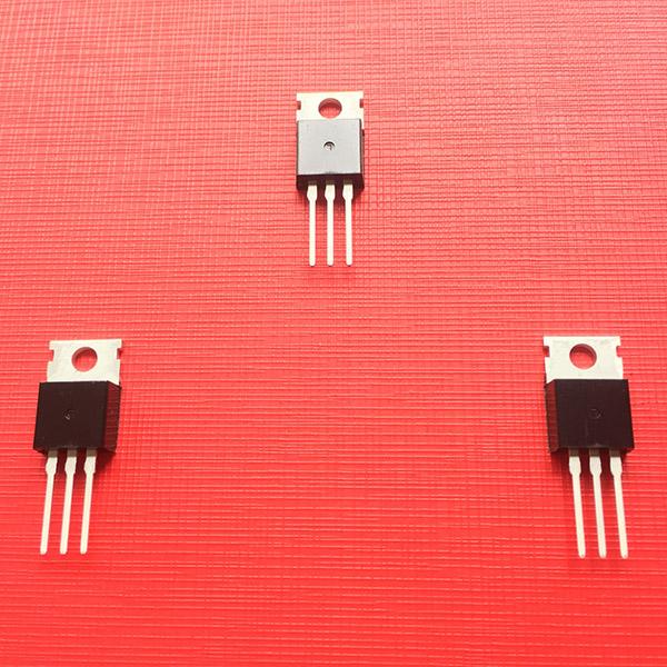 拉桿音響采用劣質(zhì)的MOS管導(dǎo)致可靠性低，影響音響的性能