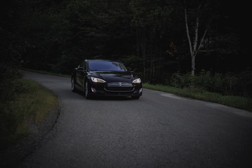 MOS管對(duì)于電動(dòng)車逆變器起到舉足輕重的作用，不容忽視！